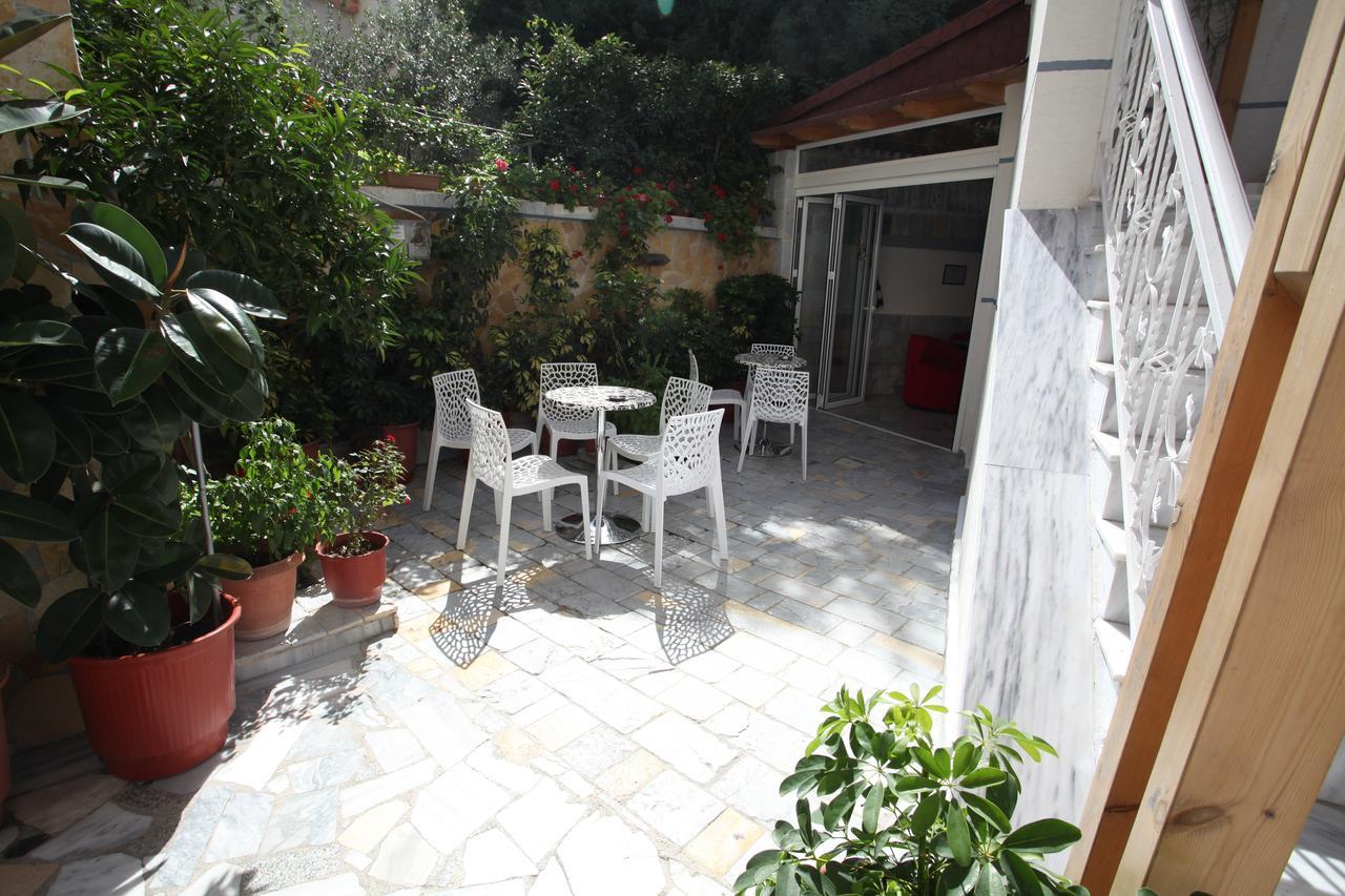 Alen Bar Hotel Tirana Kültér fotó