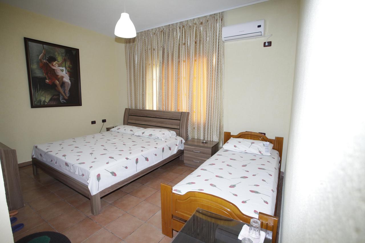 Alen Bar Hotel Tirana Kültér fotó